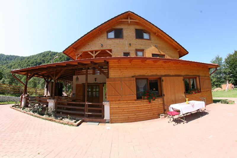 Gasthaus Maria Borlova Екстериор снимка